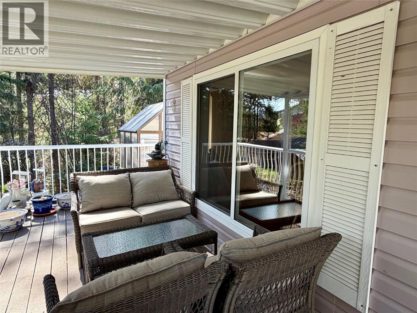 96 Chase Road, Christina Lake, British Columbia  V0H 1E0 - Photo 9 - 10382746