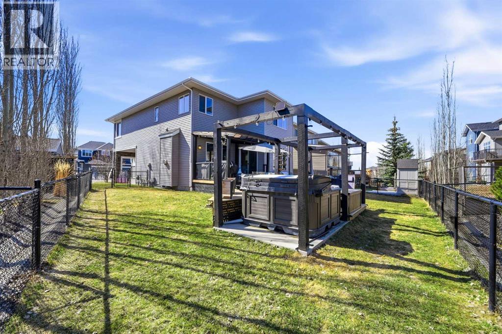 312 Sunset View, Cochrane, Alberta  T4C 0N6 - Photo 19 - A2303836