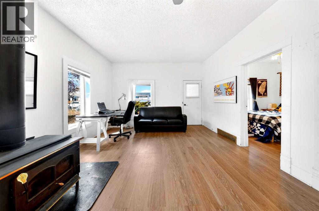 313 5 Street, Irricana, Alberta  T0M 1B0 - Photo 13 - A2303827