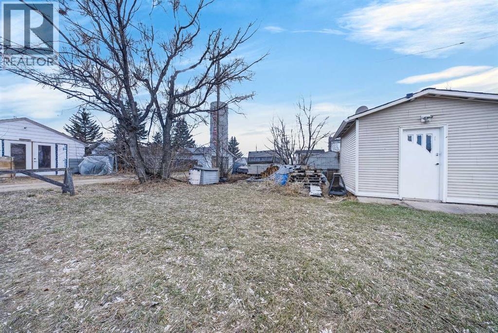 313 5 Street, Irricana, Alberta  T0M 1B0 - Photo 38 - A2303827