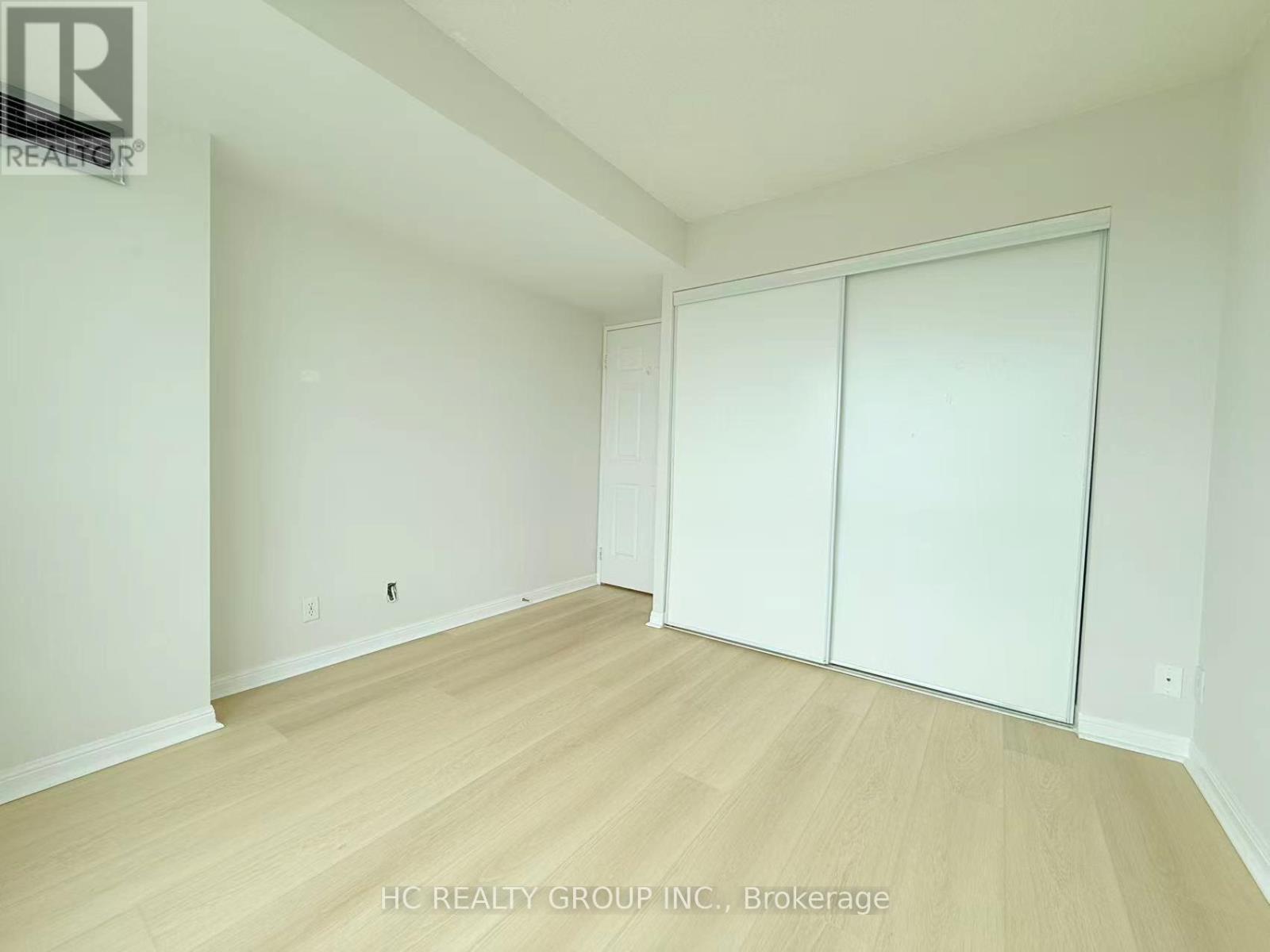 2205 - 11 Lee Centre Drive, Toronto, Ontario  M1H 3J5 - Photo 12 - E13045484