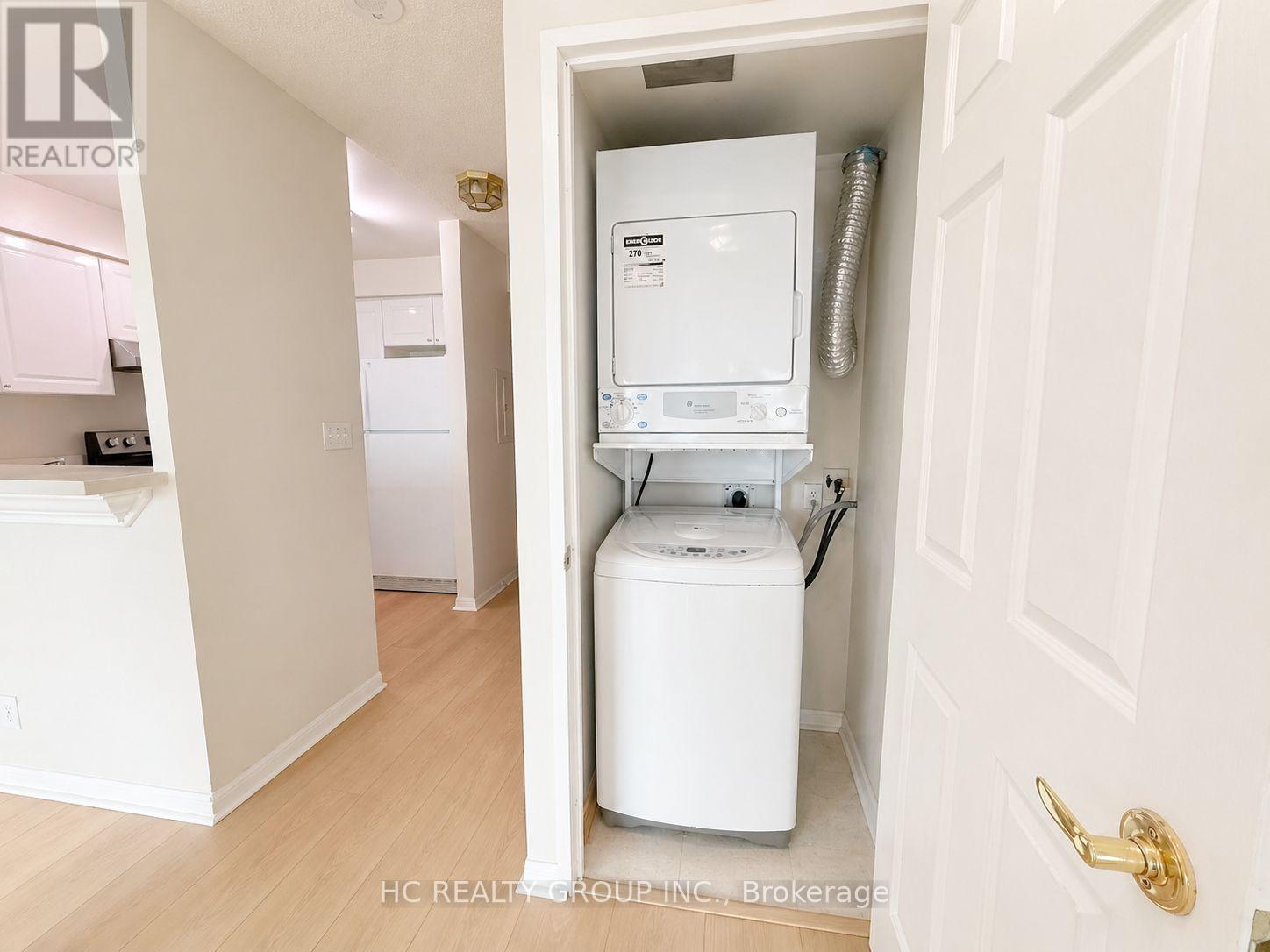 2205 - 11 Lee Centre Drive, Toronto, Ontario  M1H 3J5 - Photo 15 - E13045484