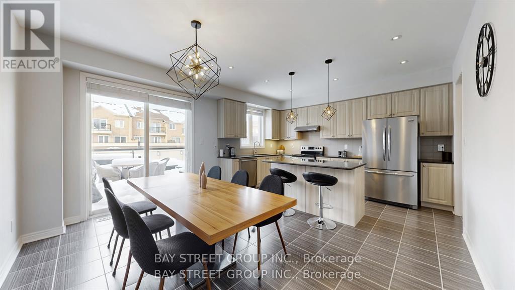 2914 Elgin Mills Road E, Markham, Ontario  L6C 0E5 - Photo 12 - N13045492