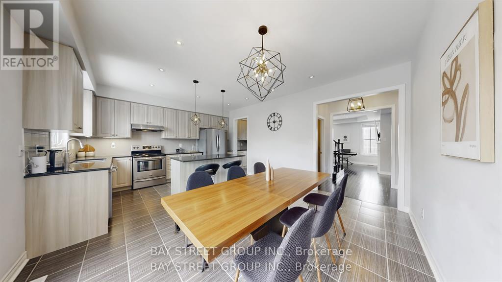 2914 Elgin Mills Road E, Markham, Ontario  L6C 0E5 - Photo 13 - N13045492