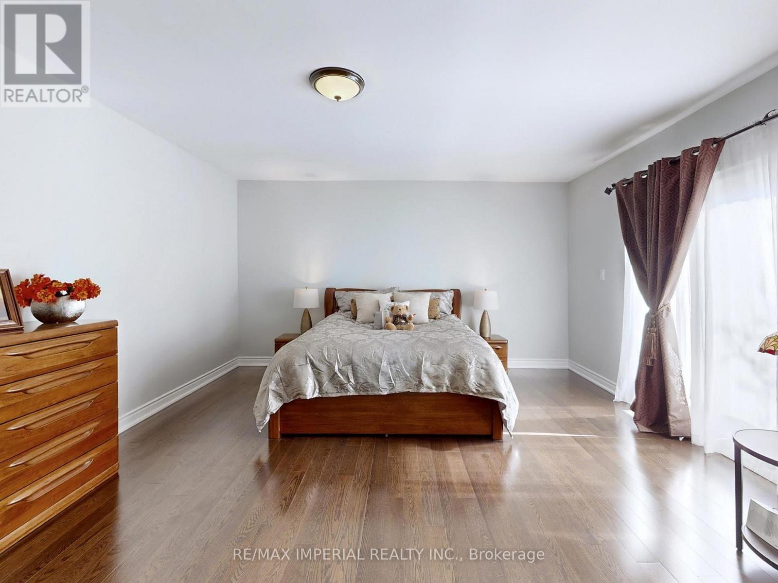 140 Romain Crescent, Oakville (Cp College Park), Ontario  L6H 5A6 - Photo 25 - W13045476