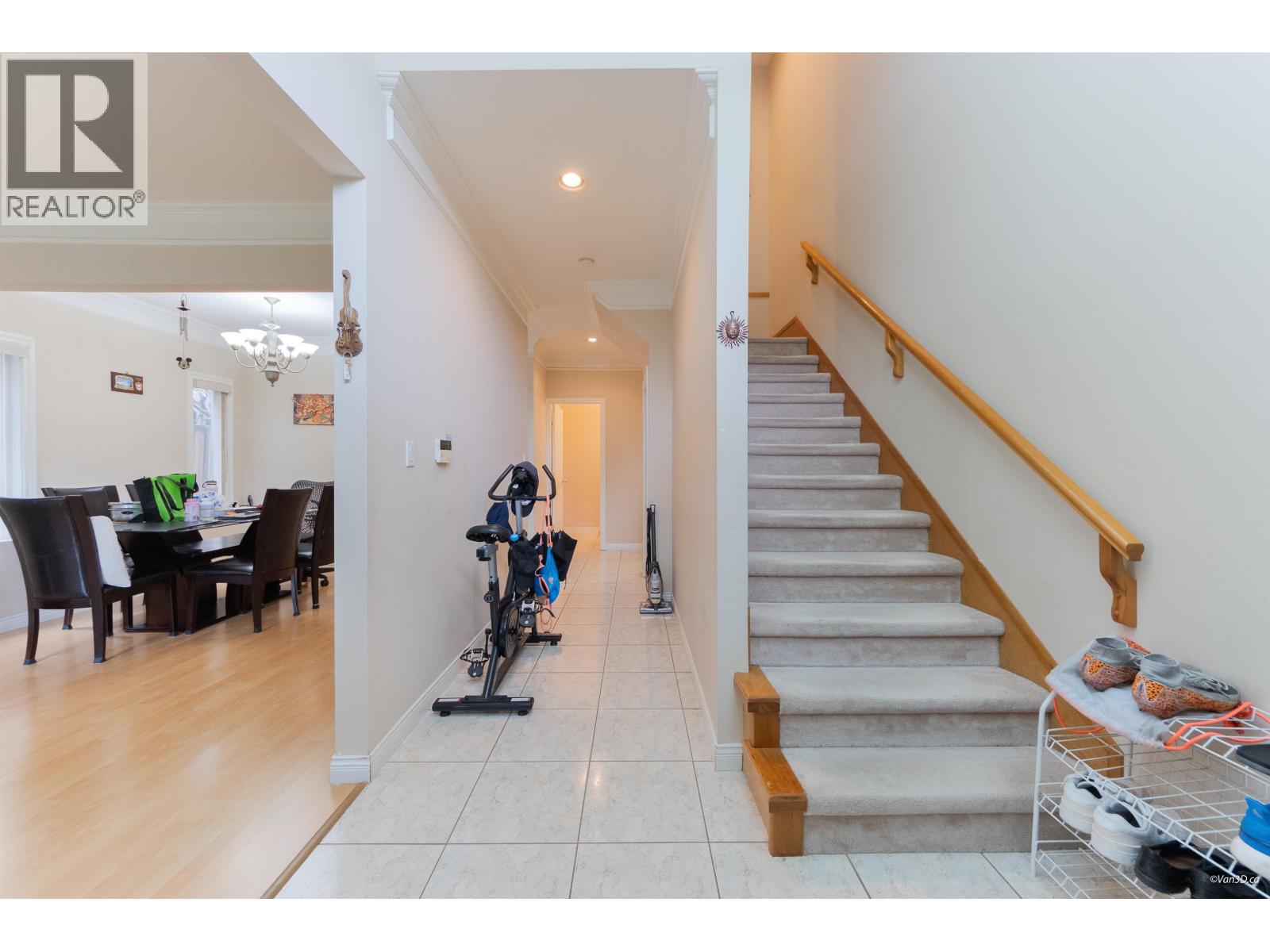 4191 Dominion Street, Burnaby, British Columbia  V5G 1C5 - Photo 6 - R3115337