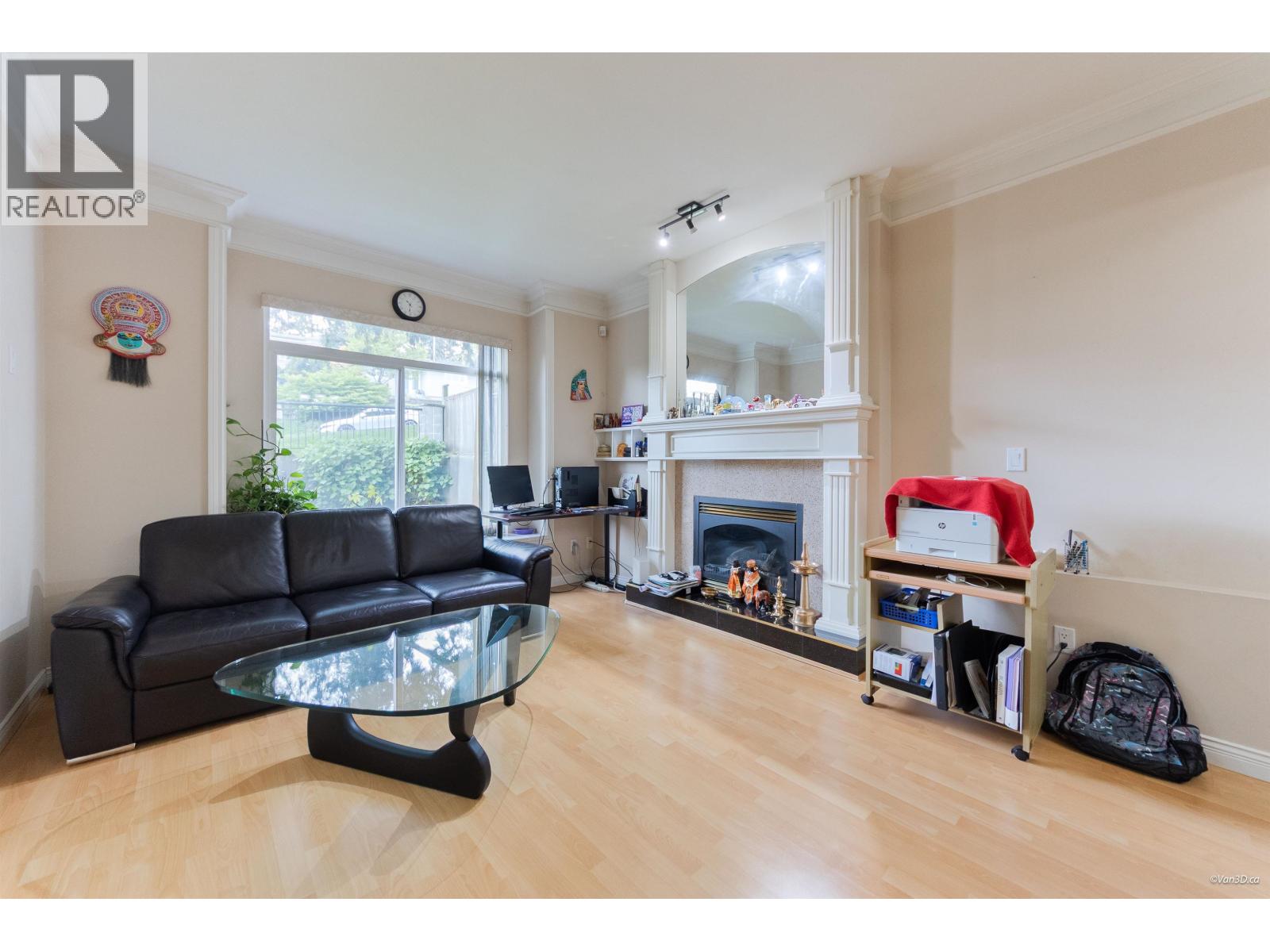 4191 Dominion Street, Burnaby, British Columbia  V5G 1C5 - Photo 5 - R3115337