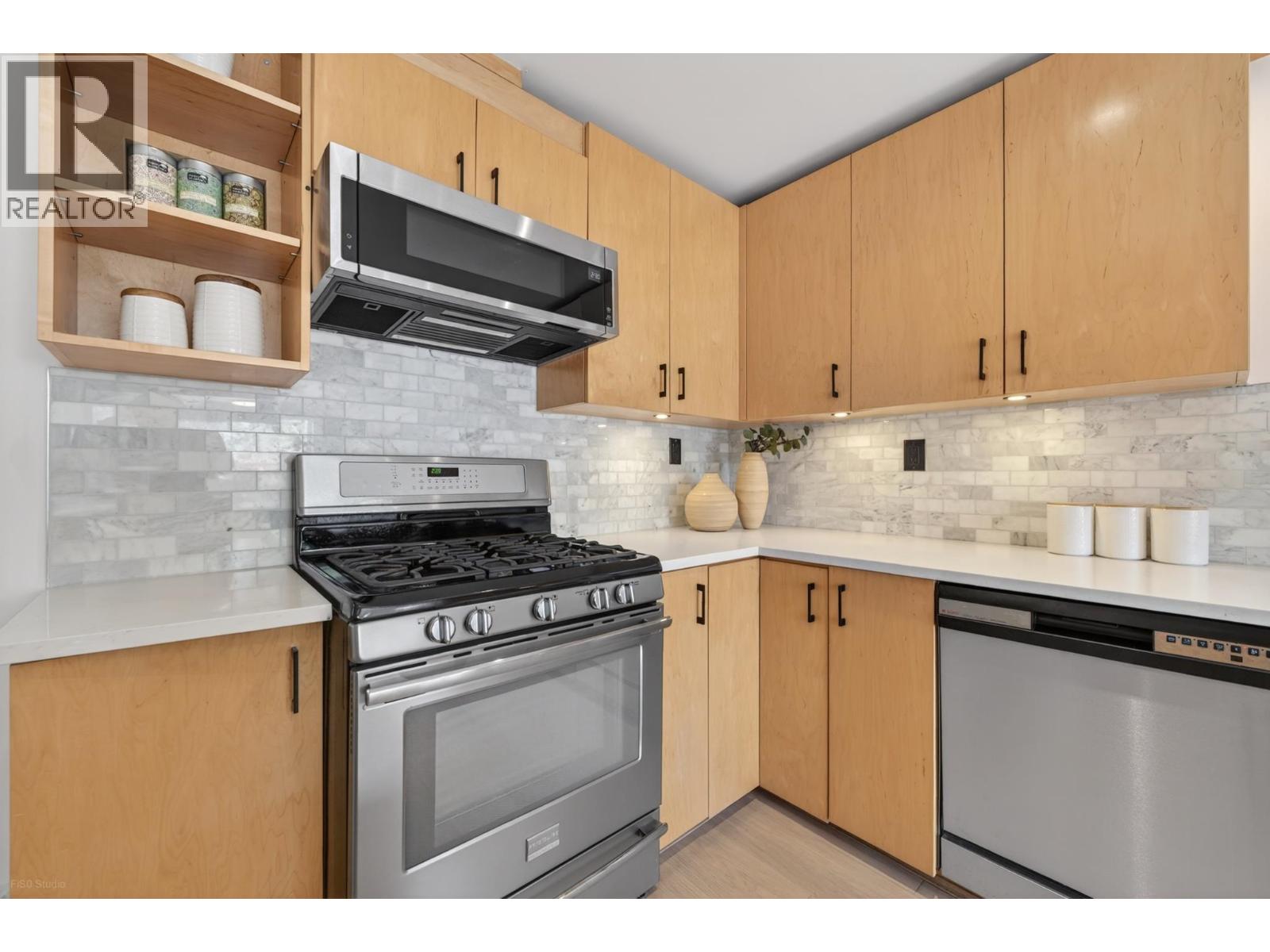 4377 W 12th Avenue, Vancouver, British Columbia  V6R 2P9 - Photo 15 - R3111999