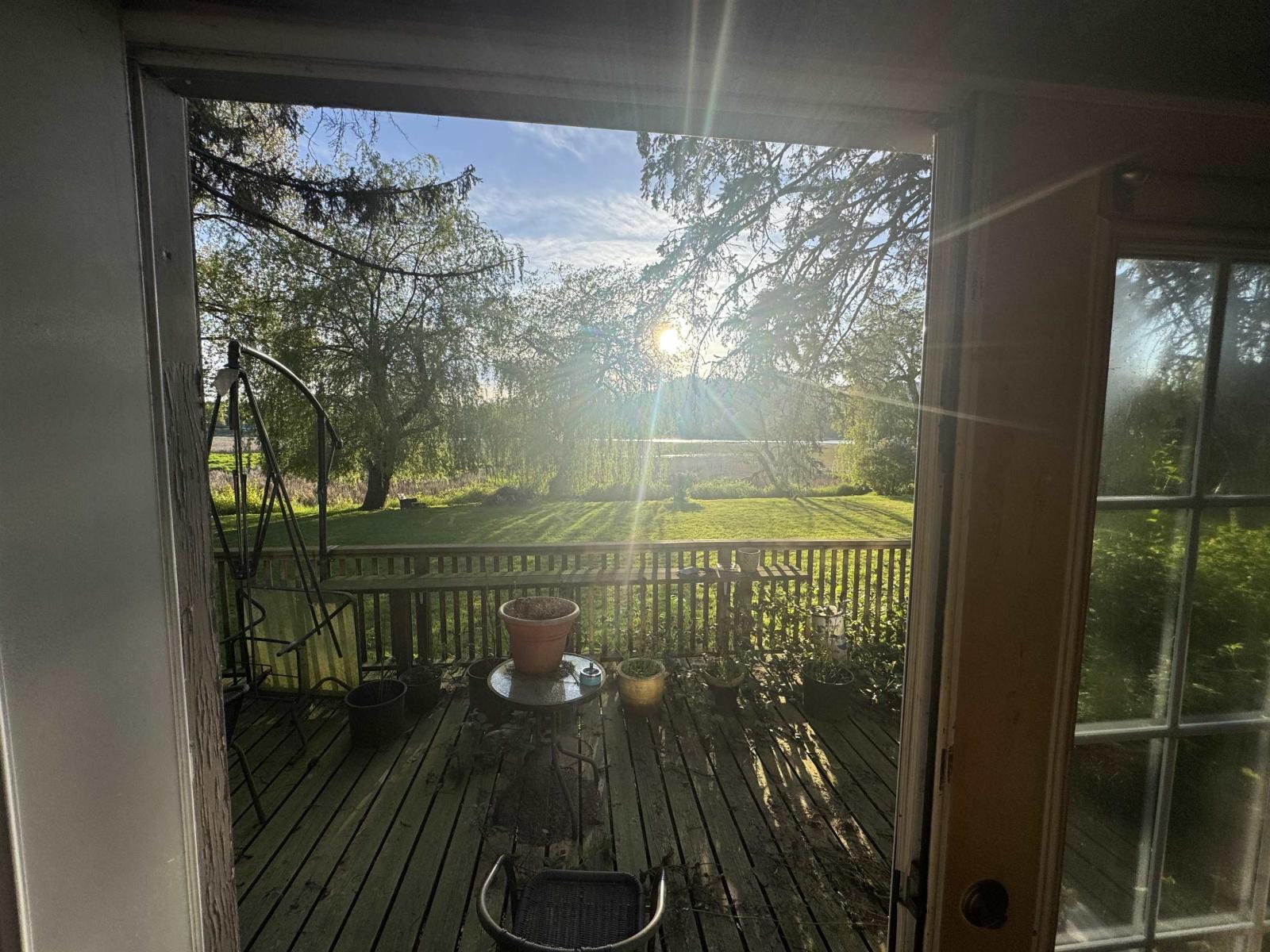 36071 Shore Road, Mission, British Columbia  V2V 4J1 - Photo 2 - R3114913