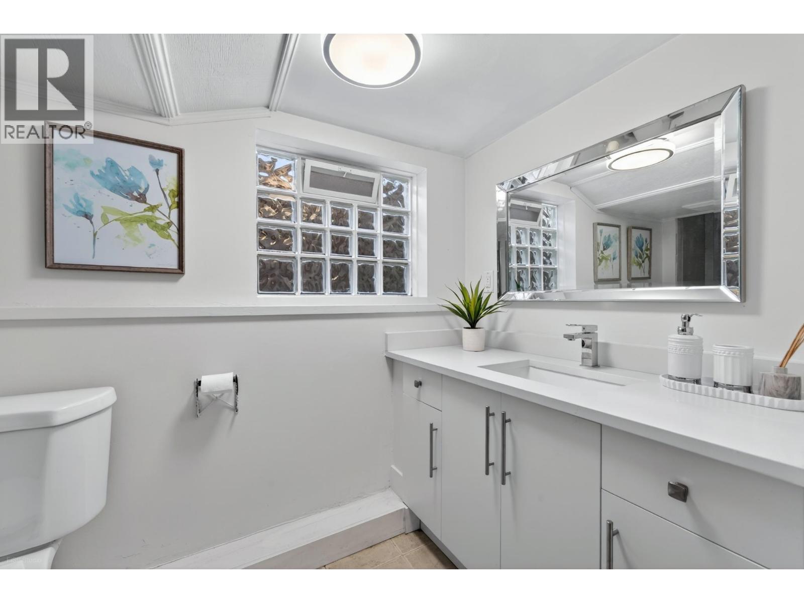 4377 W 12th Avenue, Vancouver, British Columbia  V6R 2P9 - Photo 30 - R3111999