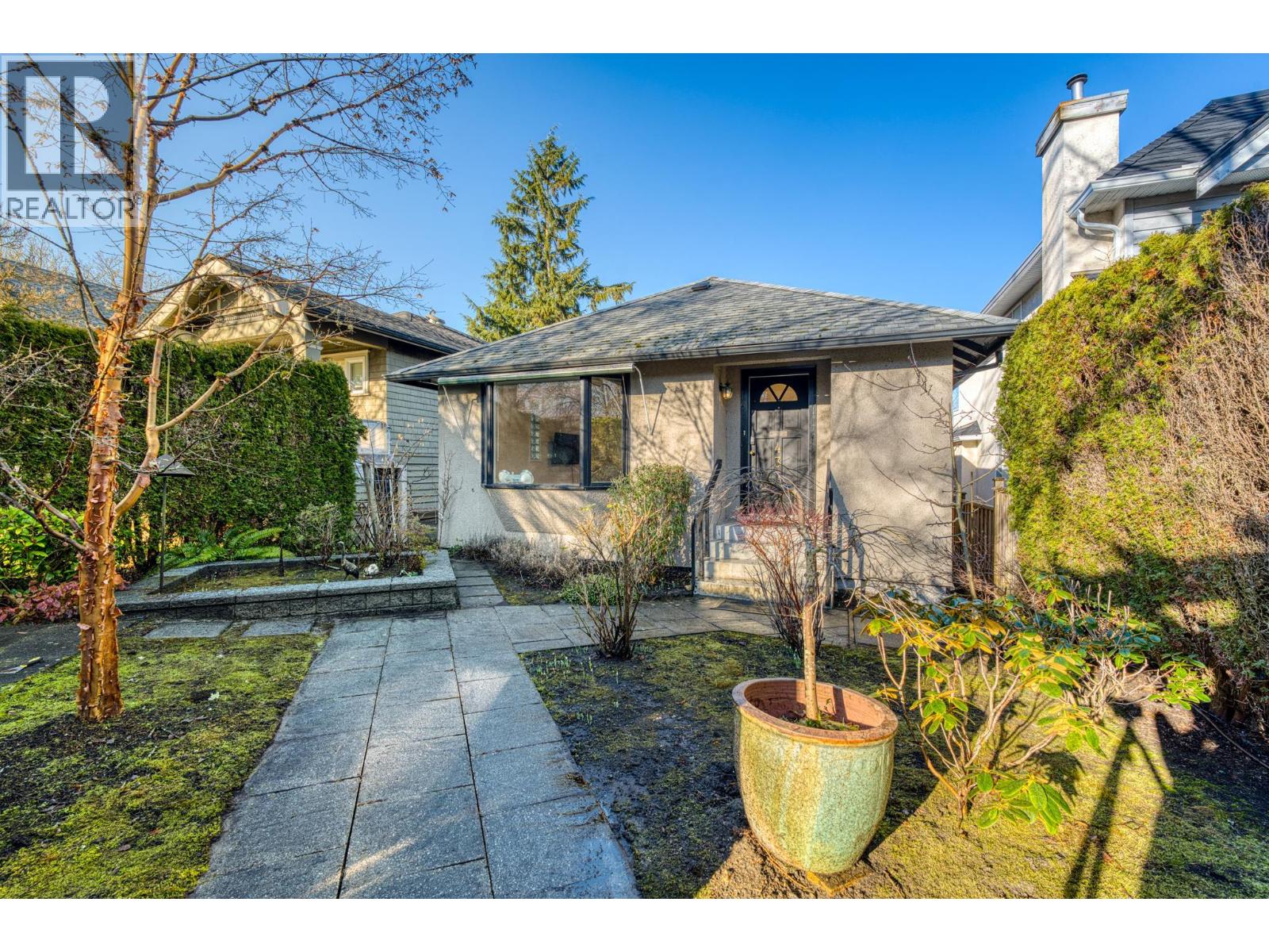 4377 W 12TH AVENUE, Vancouver, British Columbia