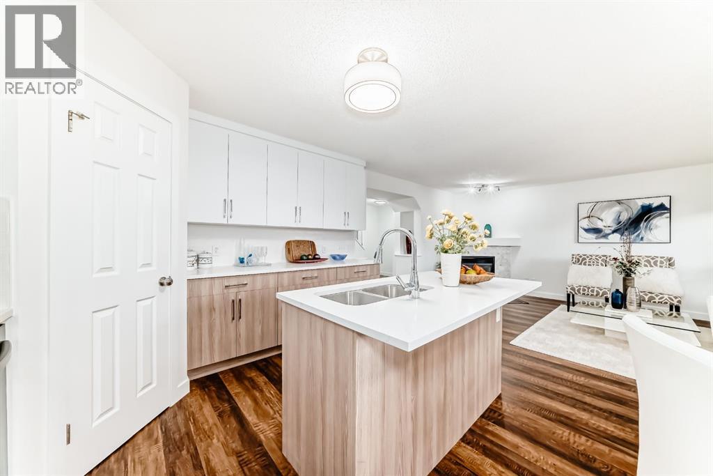 87 Bridlepost Green SW, Calgary, Alberta  T2Y 4A1 - Photo 10 - A2287138