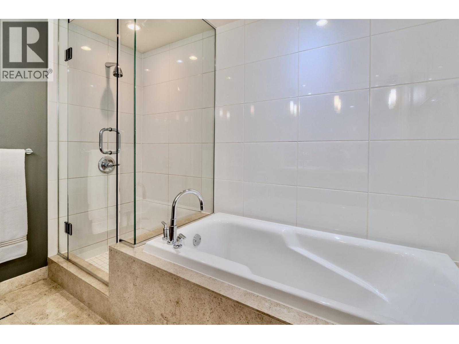 2503 1205 W Hastings Street, Vancouver, British Columbia  V6E 4T7 - Photo 20 - R3114928