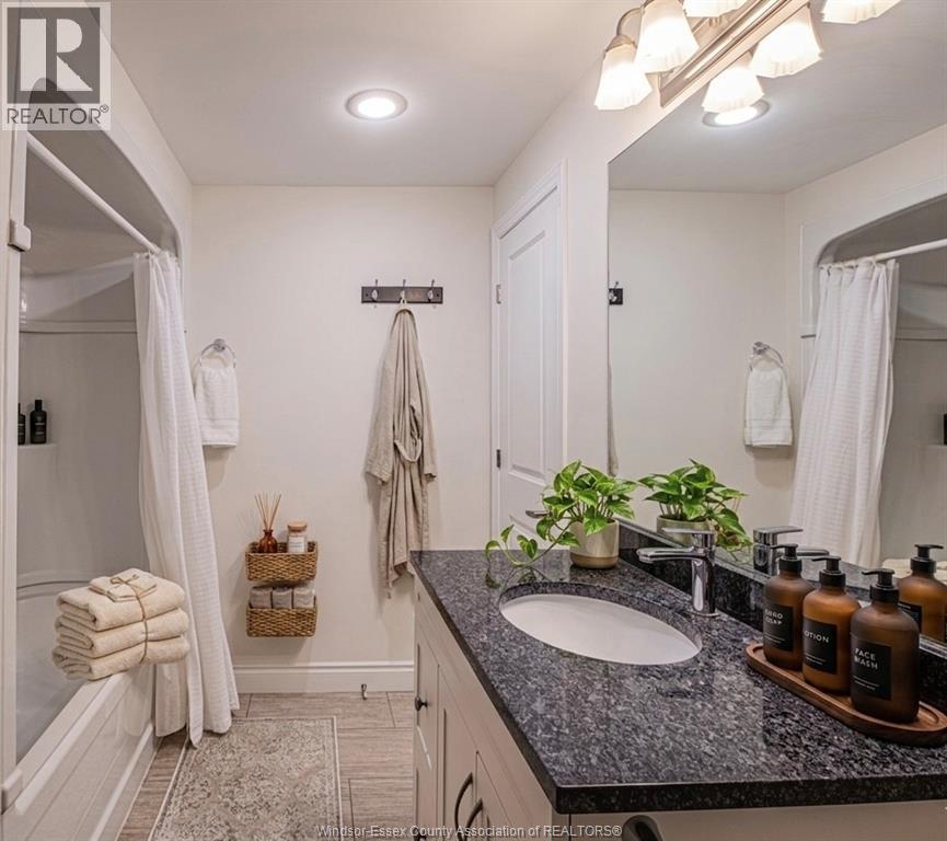 2554 Olive, Windsor, Ontario  N8T 0B1 - Photo 31 - 26007011