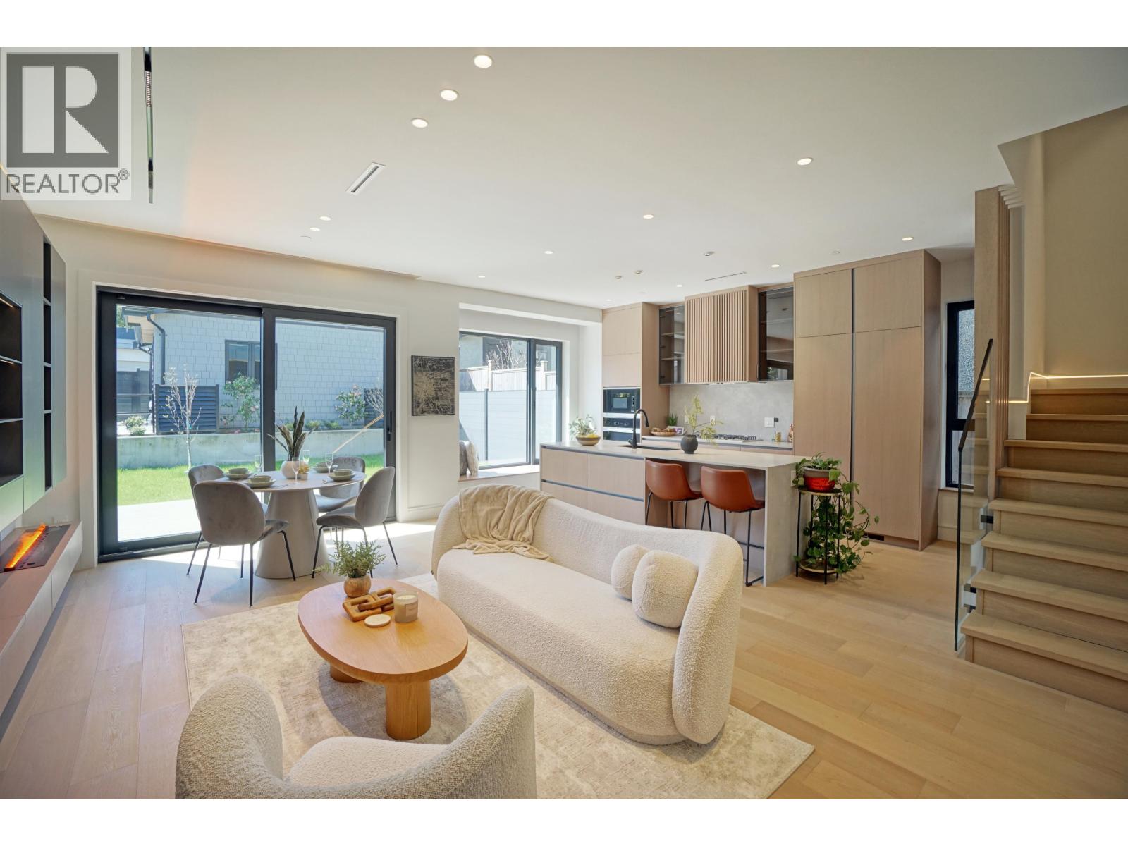 2 3460 W 14th Avenue, Vancouver, British Columbia  V6R 2W1 - Photo 5 - R3087842