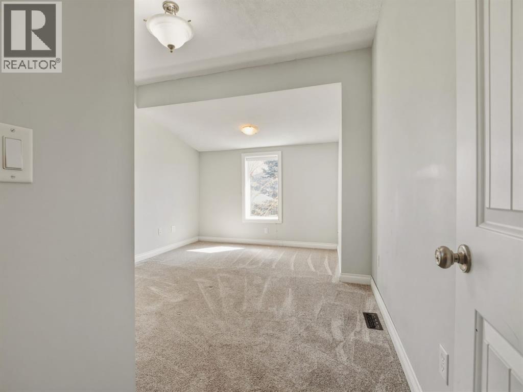 559 7a Avenue W, Cardston, Alberta  T0K 0K0 - Photo 13 - A2303957