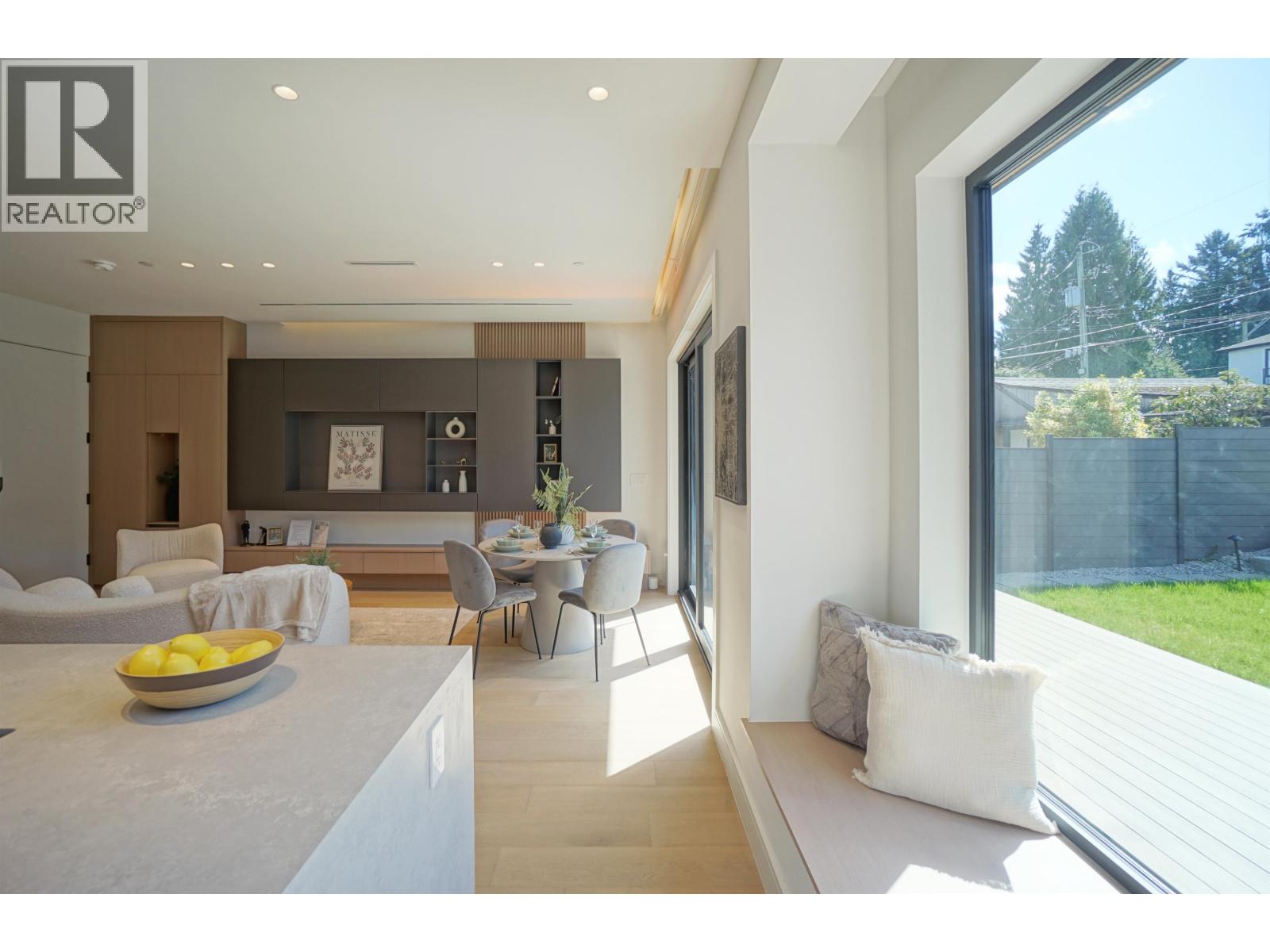 2 3460 W 14th Avenue, Vancouver, British Columbia  V6R 2W1 - Photo 4 - R3087842