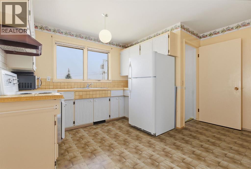 5044 Norris Road Nw, Calgary, Alberta  T2K 2P9 - Photo 15 - A2305129