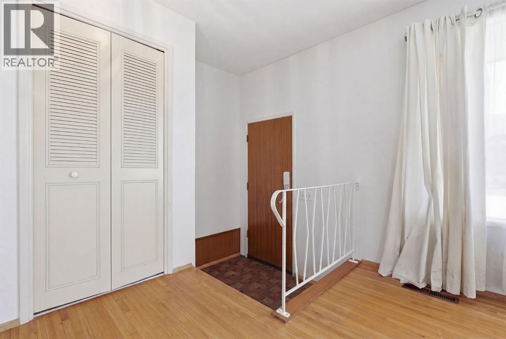 5044 Norris Road Nw, Calgary, Alberta  T2K 2P9 - Photo 5 - A2305129