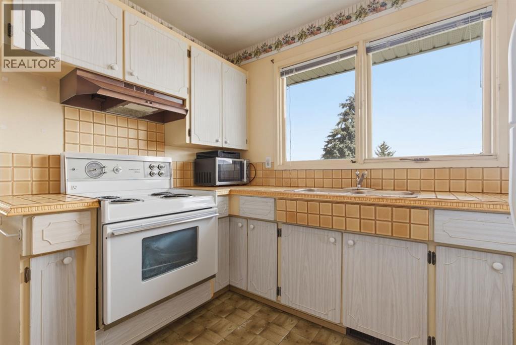 5044 Norris Road Nw, Calgary, Alberta  T2K 2P9 - Photo 16 - A2305129