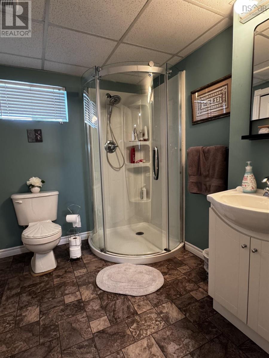 33 Turnbull Street, Dominion, Nova Scotia  B1G 1W5 - Photo 20 - 202602729