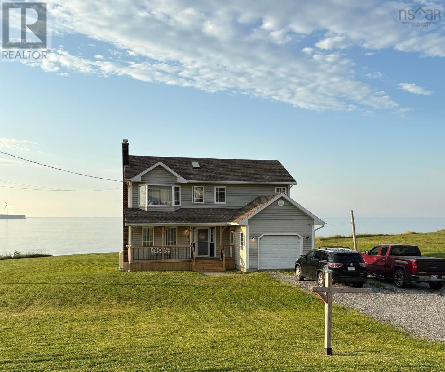 33 Turnbull Street, Dominion, Nova Scotia  B1G 1W5 - Photo 2 - 202602729