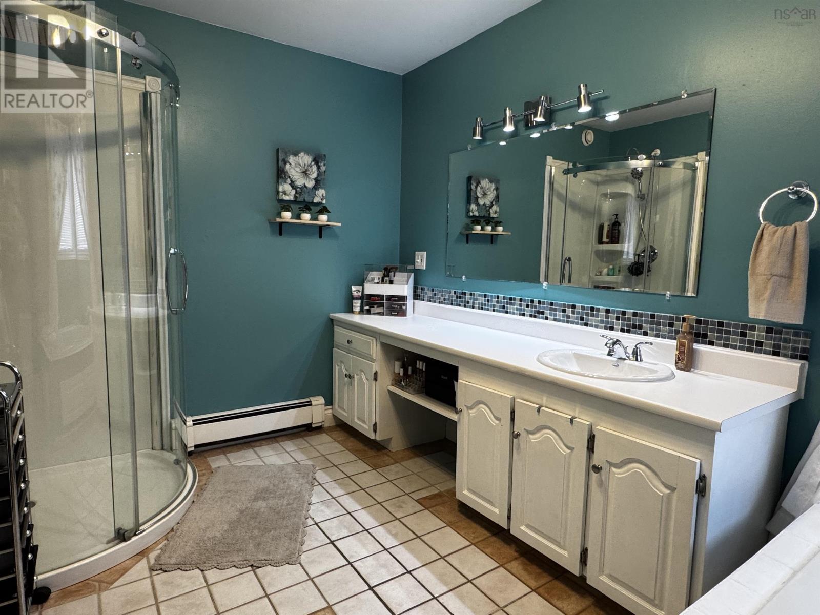 33 Turnbull Street, Dominion, Nova Scotia  B1G 1W5 - Photo 32 - 202602729