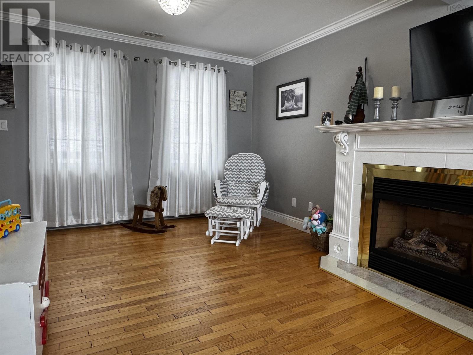 33 Turnbull Street, Dominion, Nova Scotia  B1G 1W5 - Photo 5 - 202602729