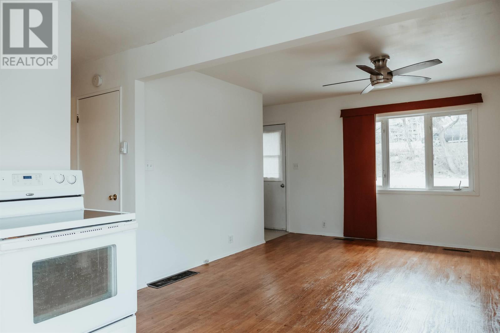 512 Portage St, Kenora, Ontario  P0X 1C0 - Photo 8 - TB2600768