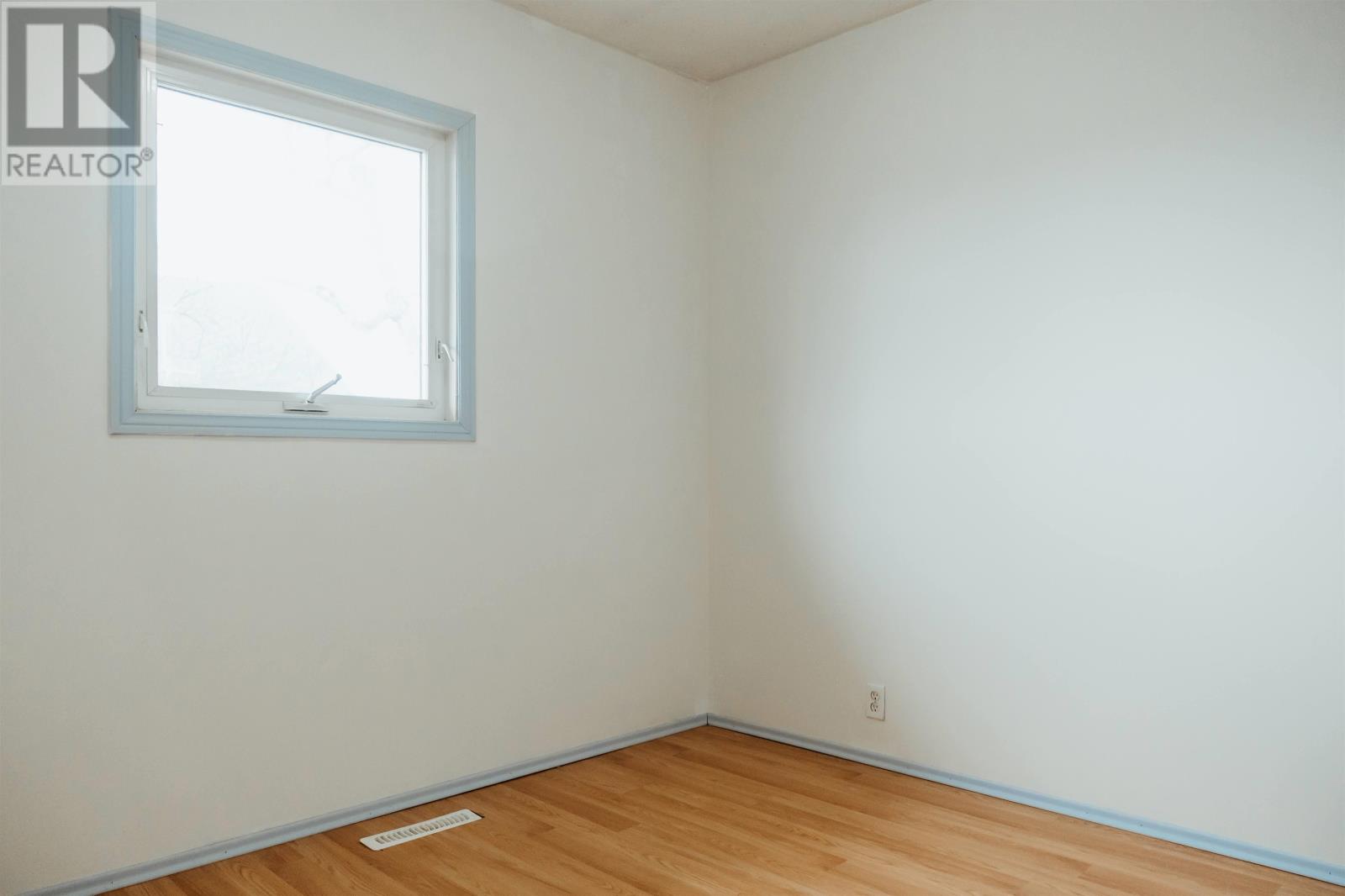 512 Portage St, Kenora, Ontario  P0X 1C0 - Photo 11 - TB2600768