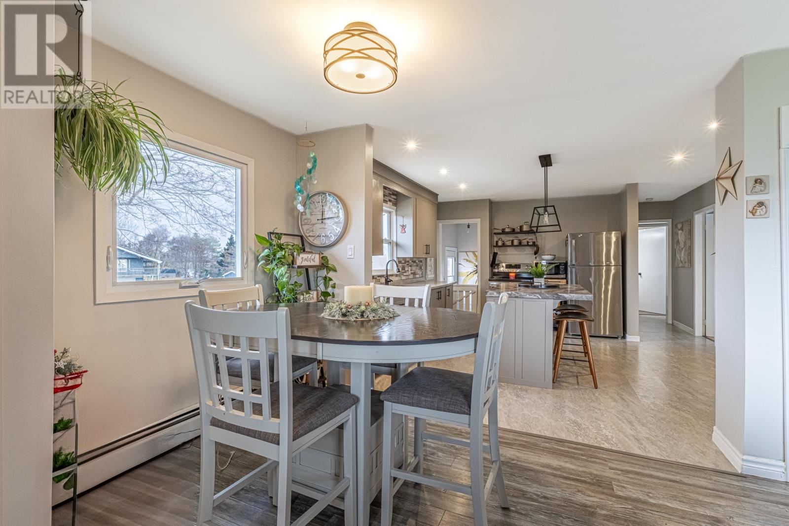 68 Meadowbank Road, Cornwall, Prince Edward Island  C0A 1H0 - Photo 12 - 202600889