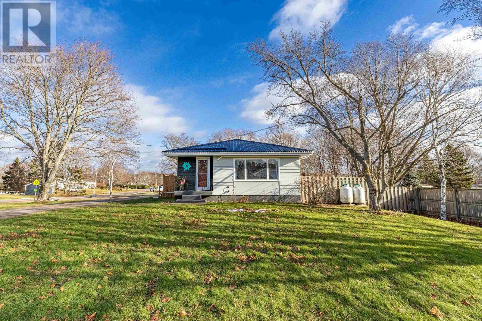 68 Meadowbank Road, Cornwall, Prince Edward Island  C0A 1H0 - Photo 30 - 202600889