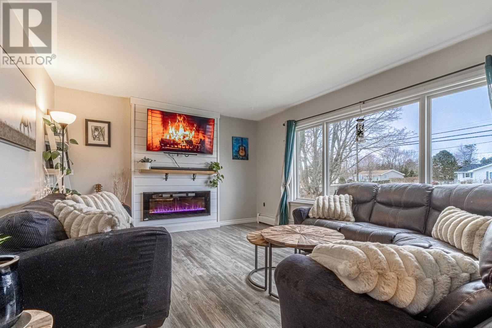 68 Meadowbank Road, Cornwall, Prince Edward Island  C0A 1H0 - Photo 9 - 202600889