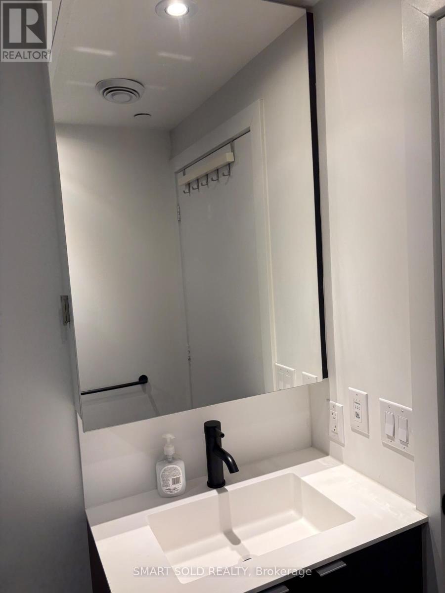 904 - 20 Edward Street, Toronto, Ontario  M5G 1C9 - Photo 17 - C13028176