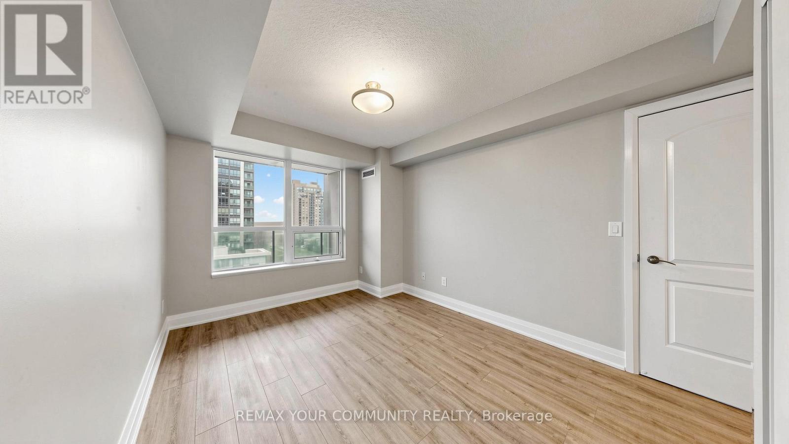 1004 - 30 North Park Road, Vaughan, Ontario  L4J 0G6 - Photo 15 - N13044766