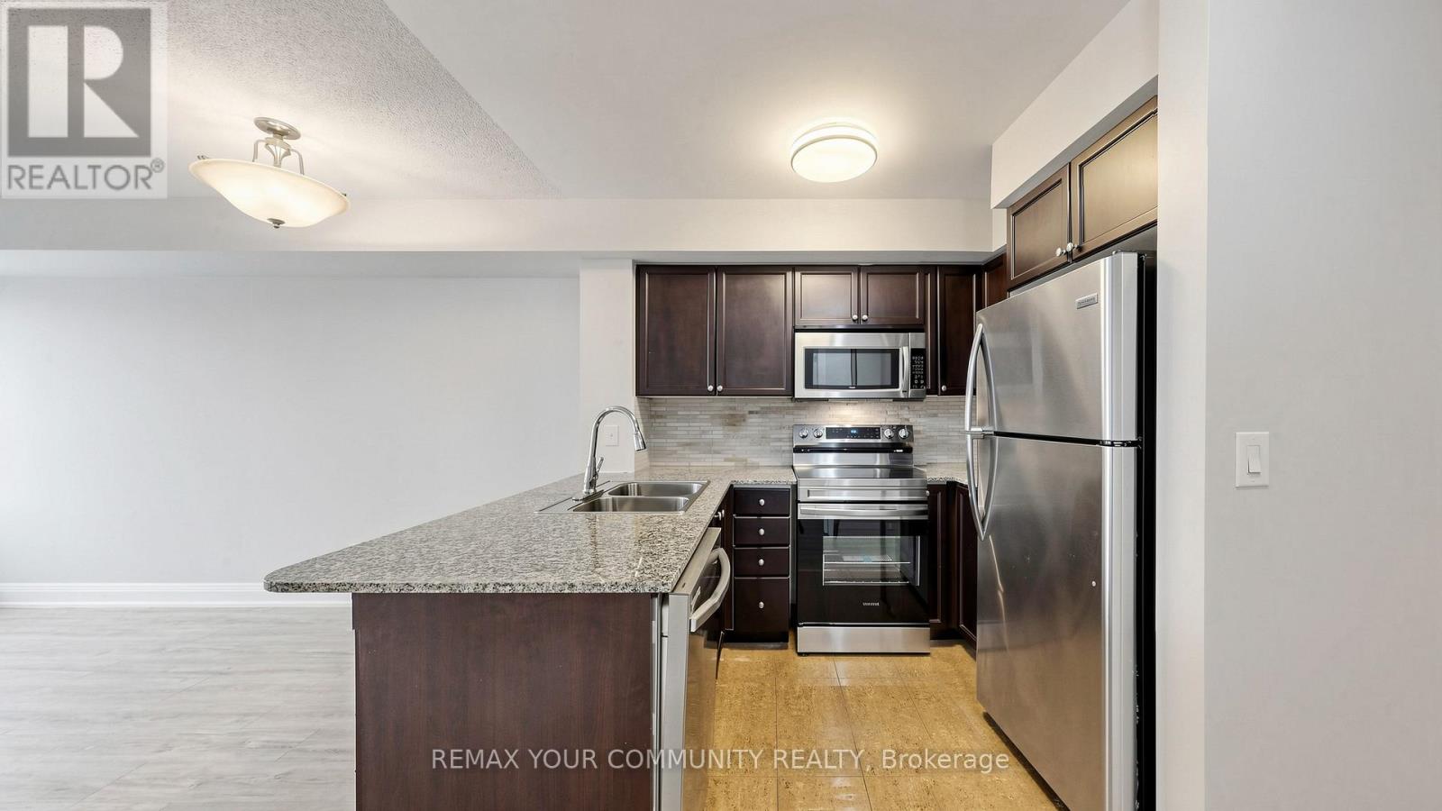 1004 - 30 North Park Road, Vaughan, Ontario  L4J 0G6 - Photo 9 - N13044766