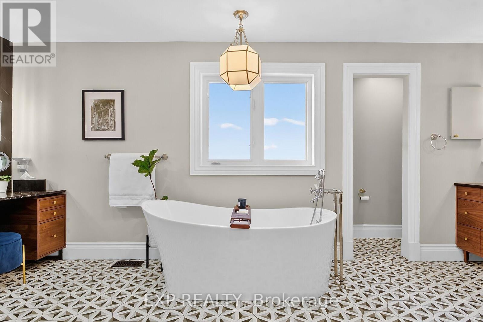 541 Dressage Avenue, Ottawa, Ontario  K2V 0C6 - Photo 31 - X13045510