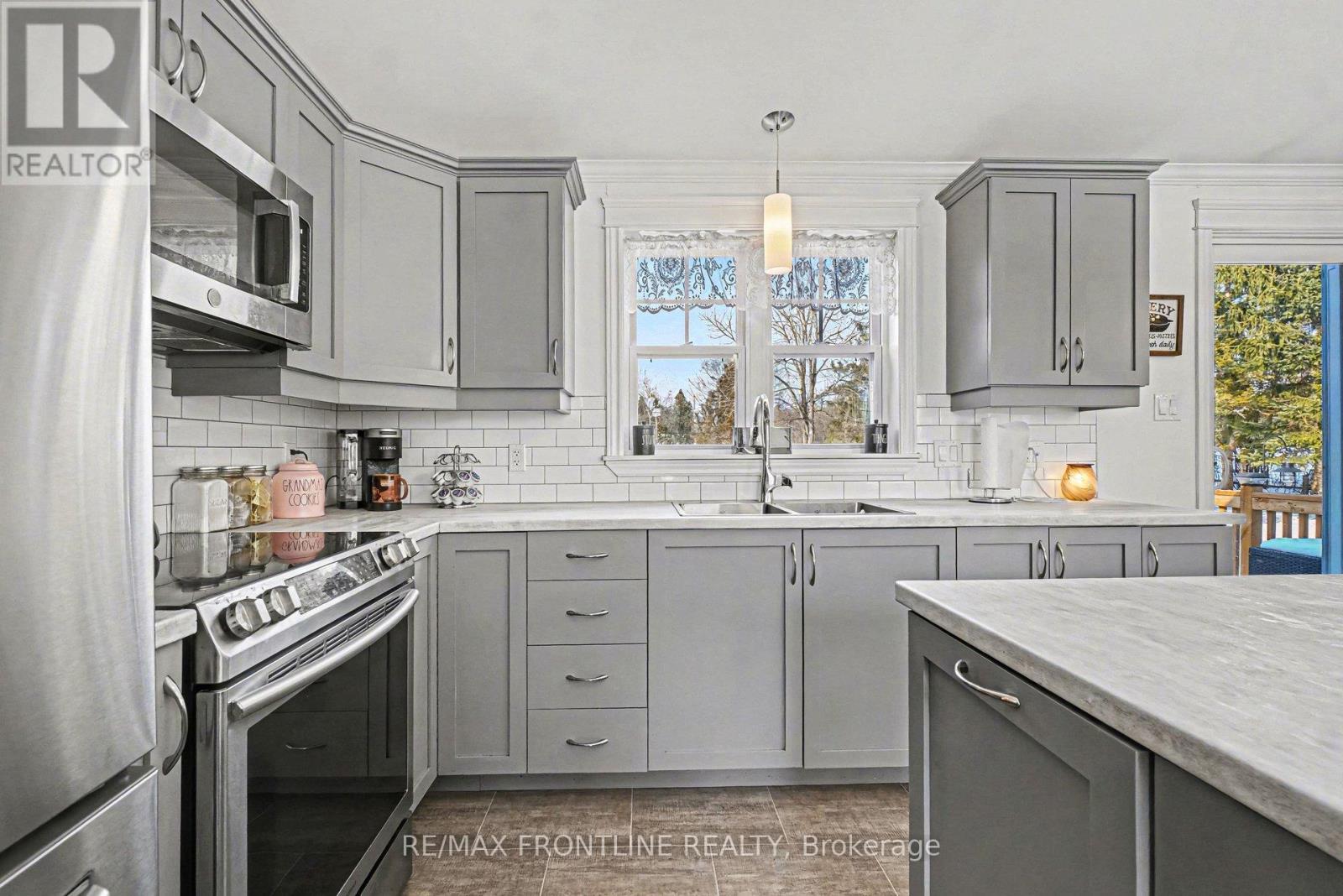 632 Poonamalie Side Road, Drummond/north Elmsley, Ontario  K7A 4S4 - Photo 12 - X12796114