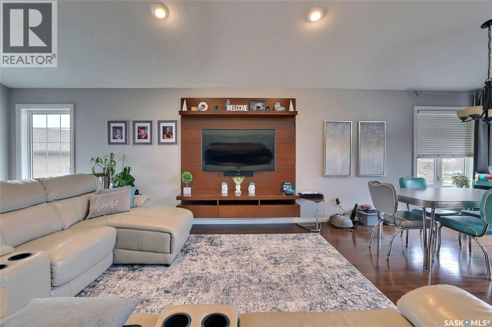 2433 Jameson Crescent, Regina, Saskatchewan  S4V 1K2 - Photo 11 - SK033912