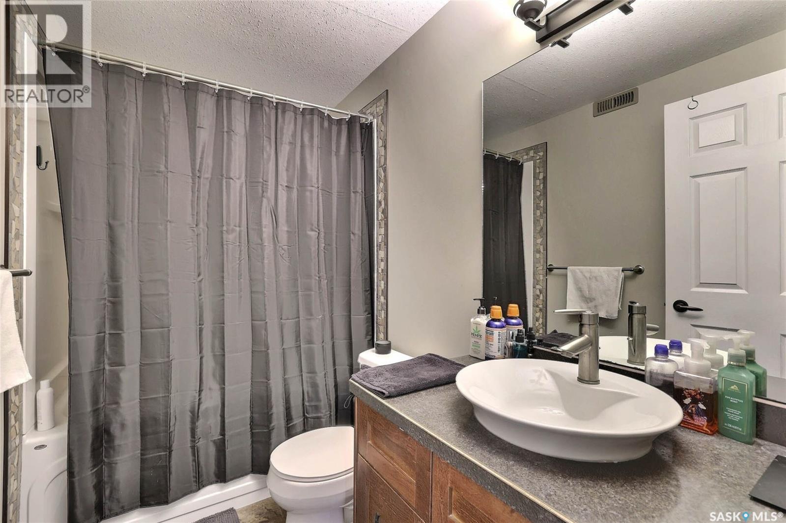 2433 Jameson Crescent, Regina, Saskatchewan  S4V 1K2 - Photo 36 - SK033912