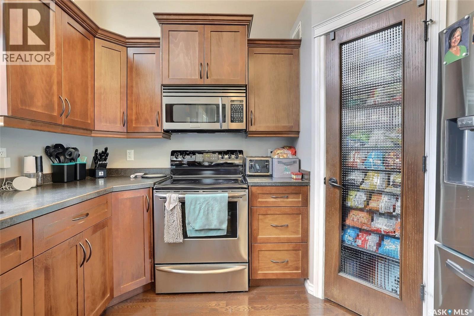 2433 Jameson Crescent, Regina, Saskatchewan  S4V 1K2 - Photo 5 - SK033912