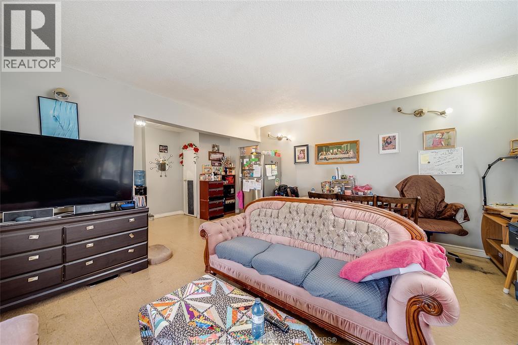 120 Talbot Street West, Leamington, Ontario  N8H 1M9 - Photo 9 - 26008398