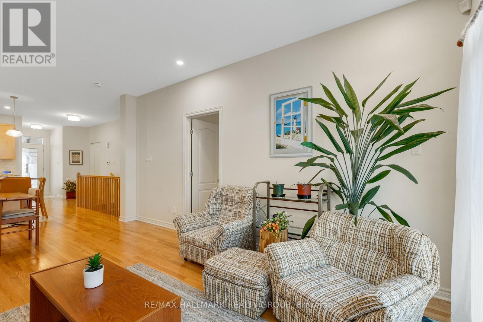 66 Kayenta Street, Ottawa, Ontario  K2S 2K7 - Photo 15 - X12722472