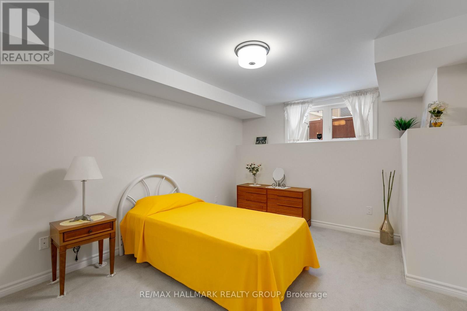 66 Kayenta Street, Ottawa, Ontario  K2S 2K7 - Photo 23 - X12722472