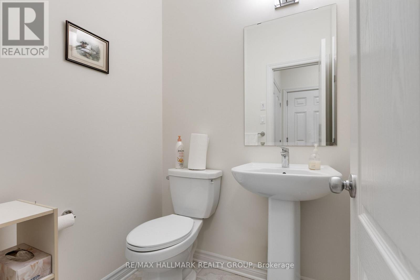 66 Kayenta Street, Ottawa, Ontario  K2S 2K7 - Photo 9 - X12722472