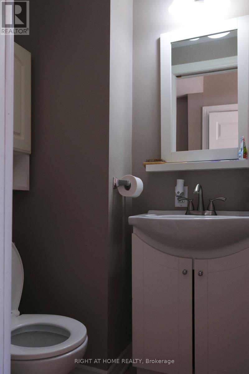 245 Harriet Street, Arnprior, Ontario  K7S 2T4 - Photo 12 - X12930970