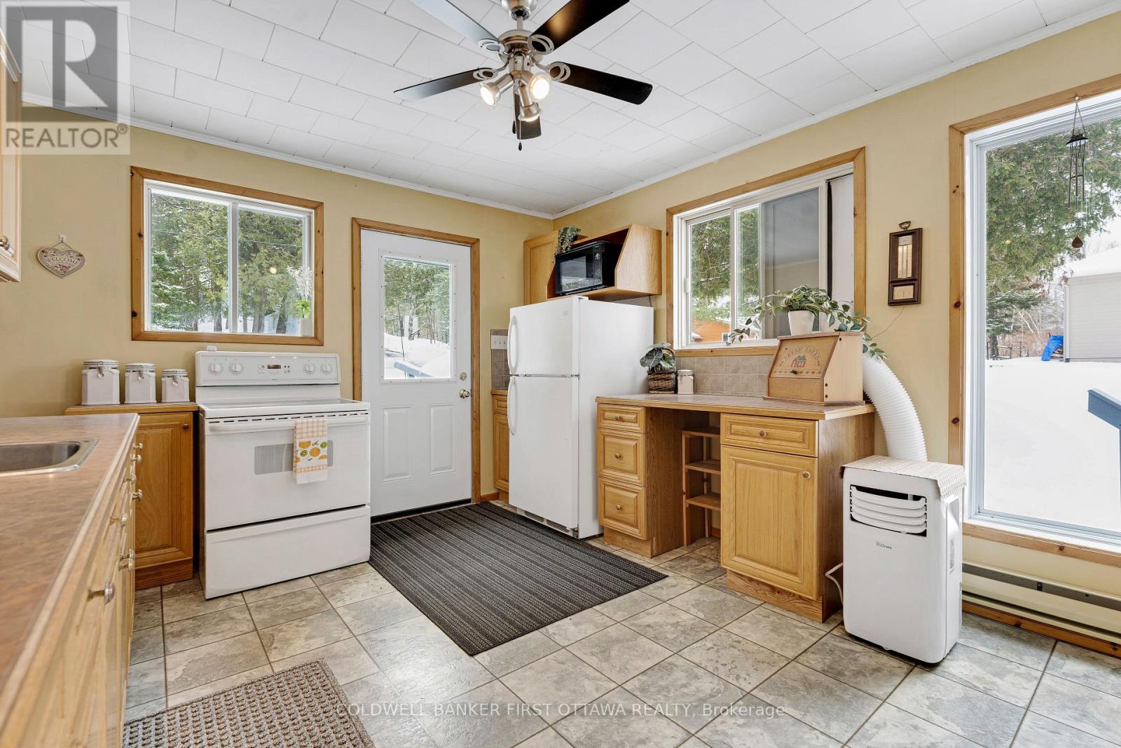 214 Parsons Way, Lanark Highlands, Ontario  K0G 1K0 - Photo 16 - X12938258