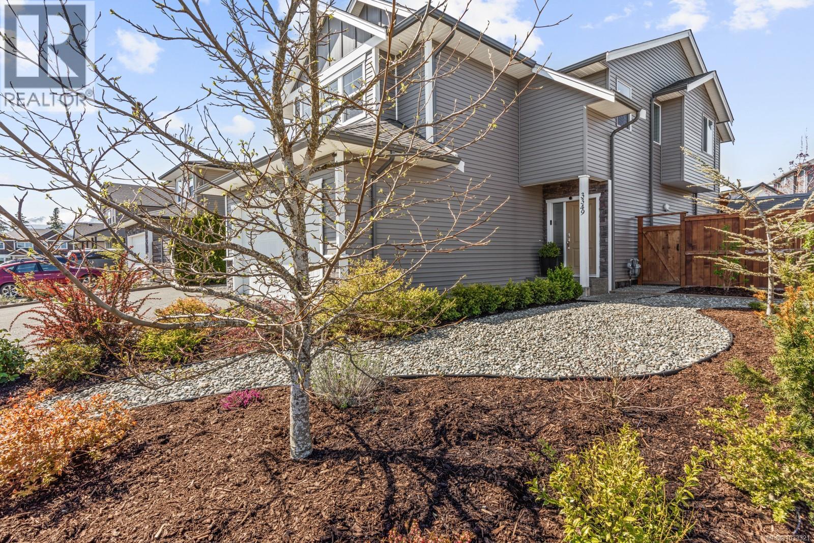 3349 Bolton St, Cumberland, British Columbia  V0R 1S0 - Photo 61 - 1033321