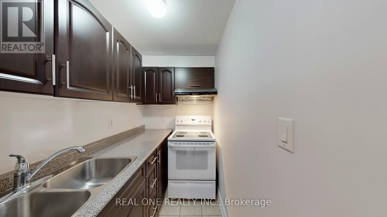 1 Kentland Street, Markham, Ontario  L6E 2A5 - Photo 43 - N13045562