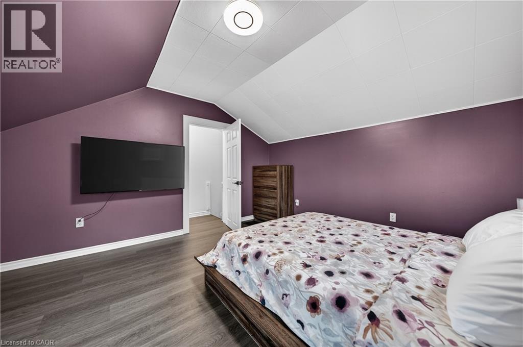 62 Louisa Street, St. Catharines, Ontario  L2R 2J8 - Photo 22 - 40822257